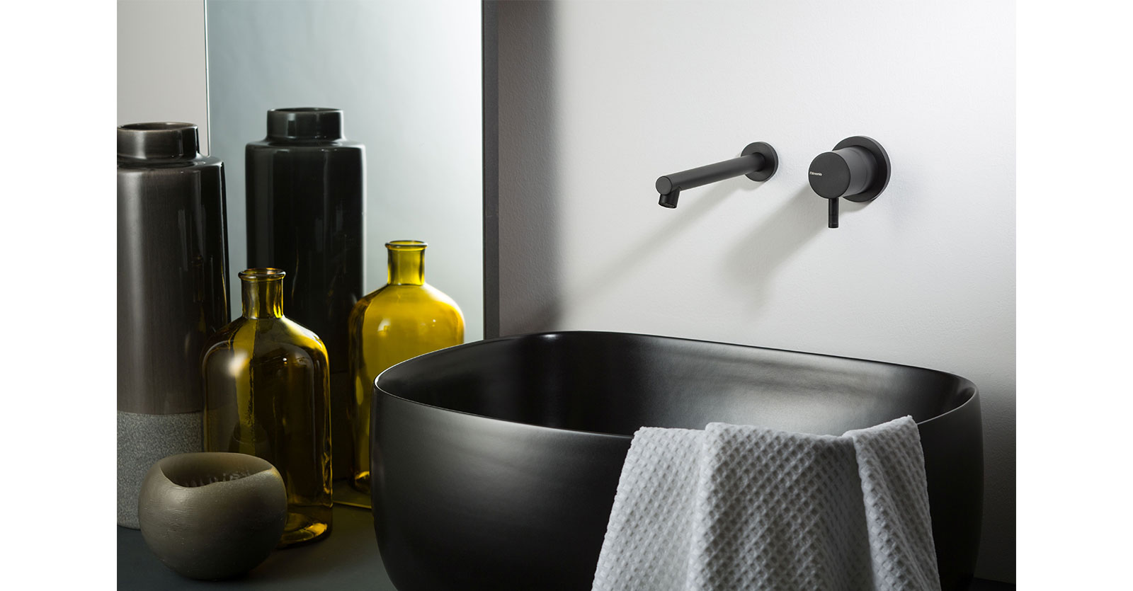 Slavine Ritmonio - Haptic - black&white | Keram Ital Modena | Mješalice